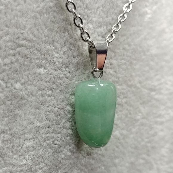 Green Aventurine Necklace Natural Gemstone Crystal Pendant Stainless-Steel Chain - Picture 6 of 15